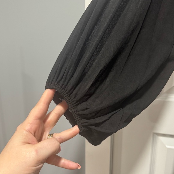 Joyfolie Black Bishop Sleeve Dress - Picture 4 of 8